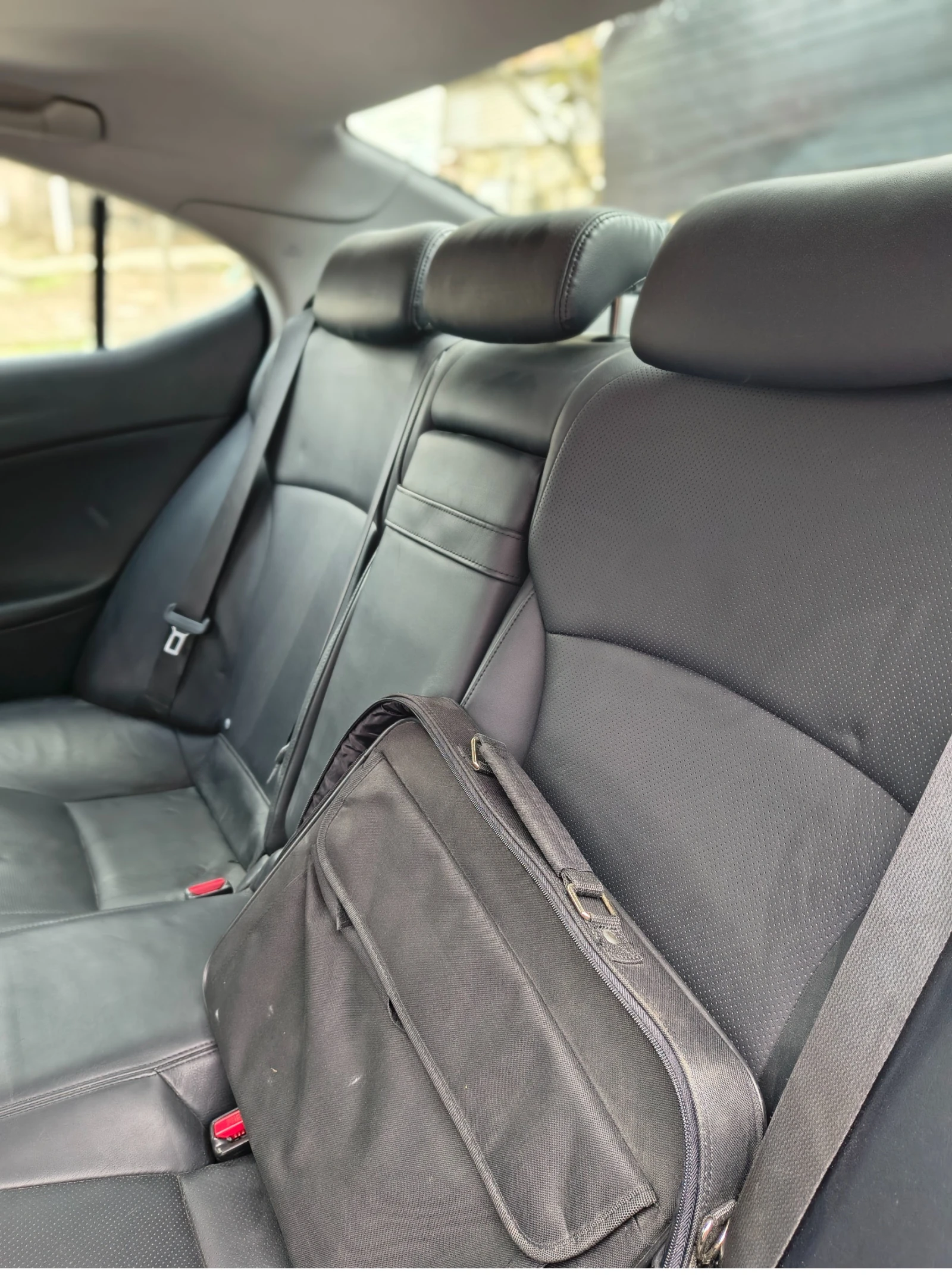 Lexus IS 220d, снимка 7 - Автомобили и джипове - 54544853