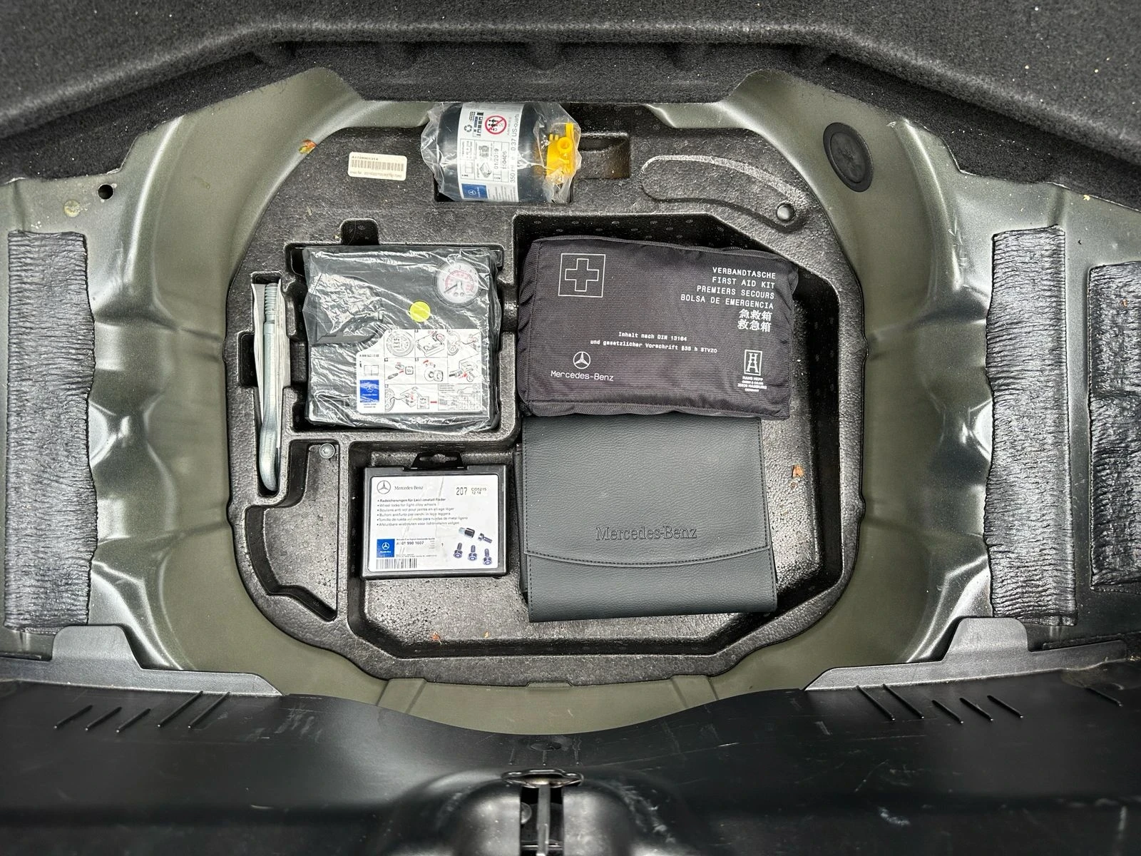 Mercedes-Benz SLK, снимка 17 - Автомобили и джипове - 54713305