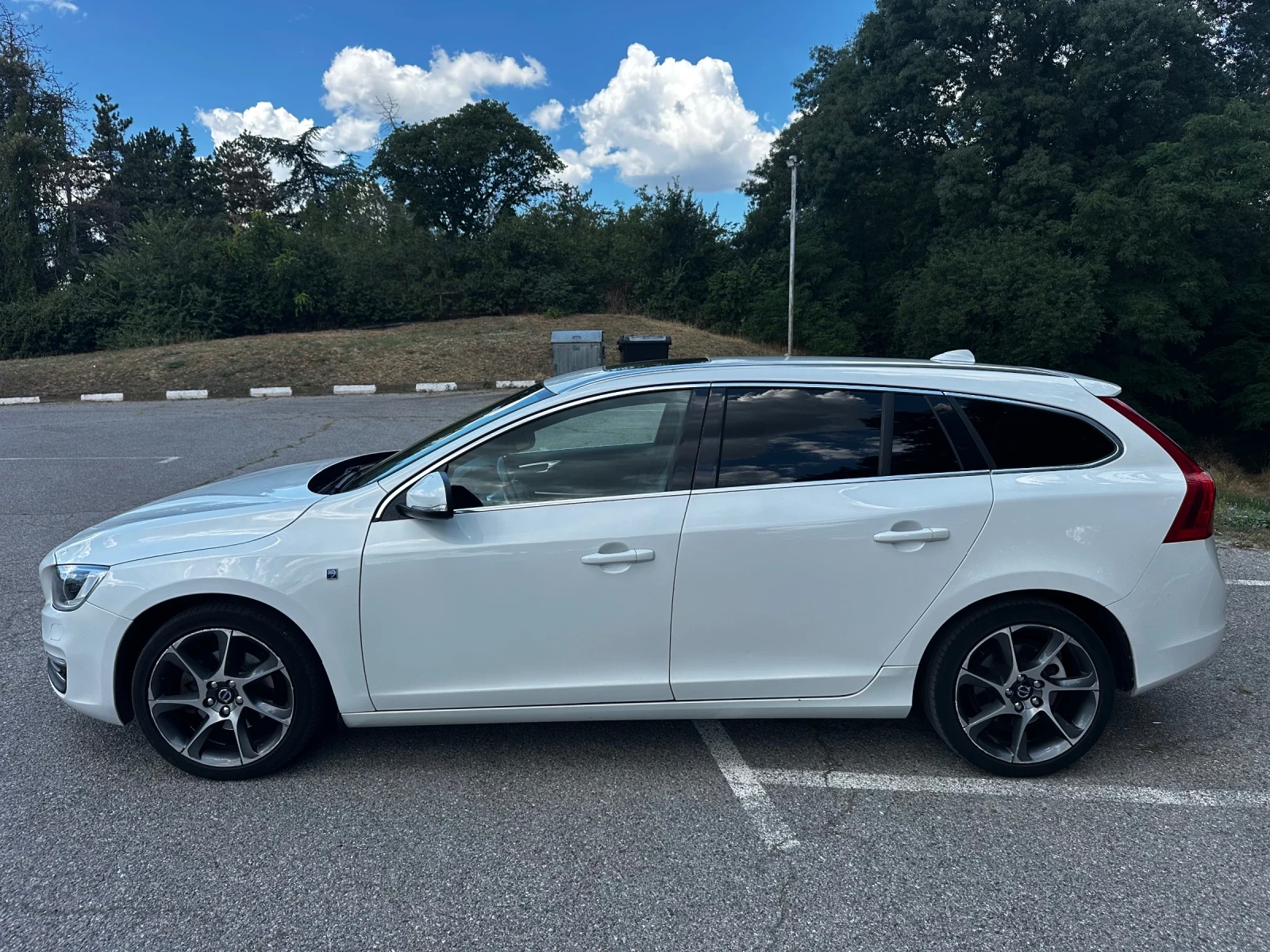 Volvo V60 Ocean race 181 кс 2015 год Автоматик, снимка 4 - Автомобили и джипове - 55187190
