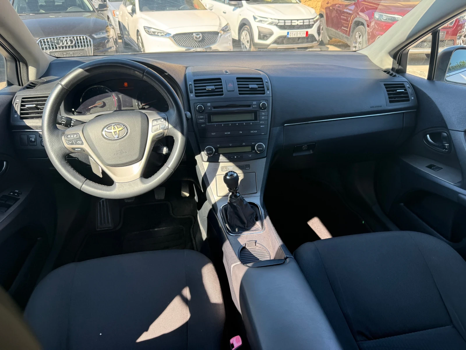 Toyota Avensis 2.2 d4d 150 kc., снимка 9 - Автомобили и джипове - 55244354
