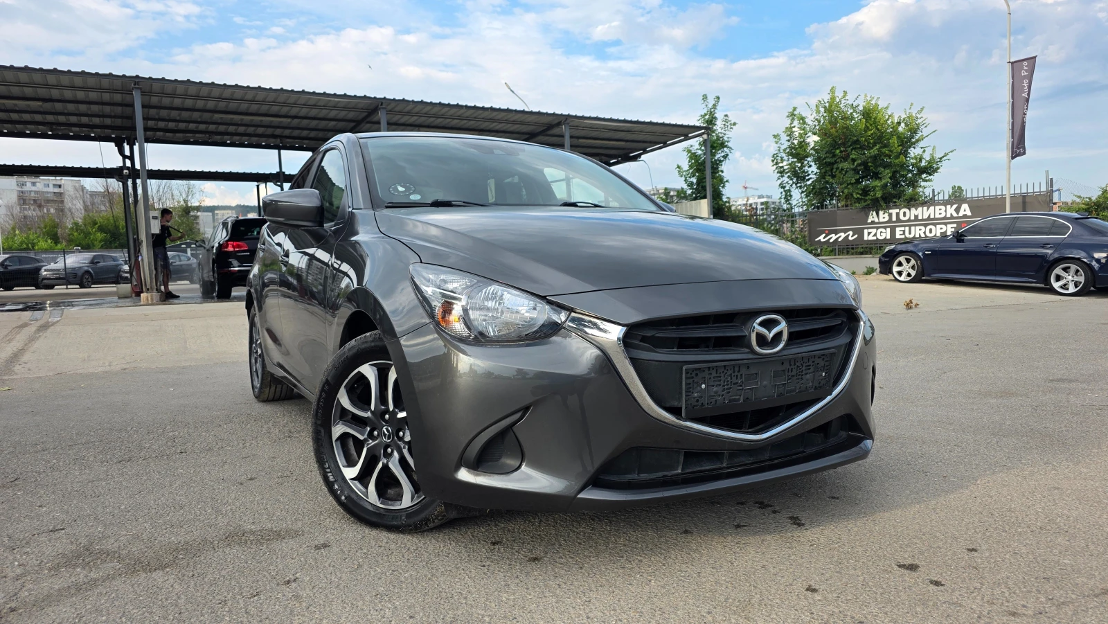 Mazda 2 KATO ЧИСТО НОВ, снимка 3 - Автомобили и джипове - 55269600