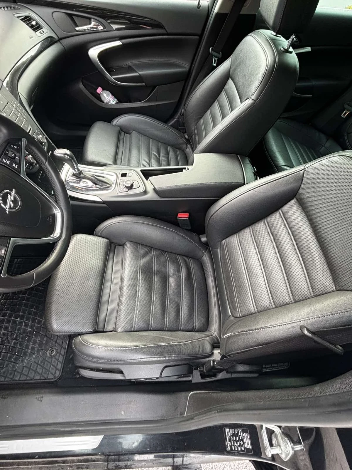 Opel Insignia, снимка 9 - Автомобили и джипове - 55361414