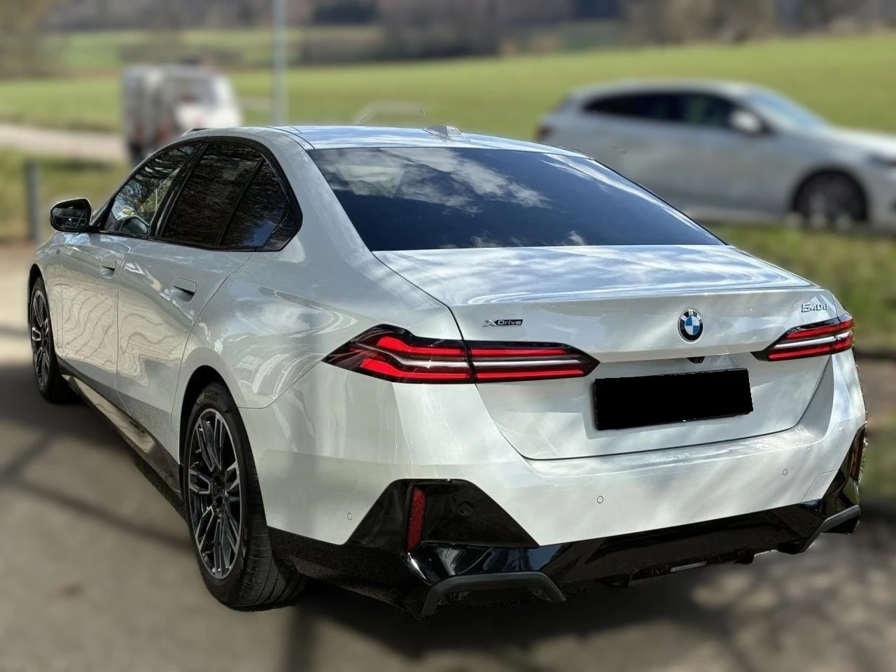 BMW 540 d xDrive/M SPORT/H K/360 /HEAD UP/LED/ | Mobile.bg � ����������� 5