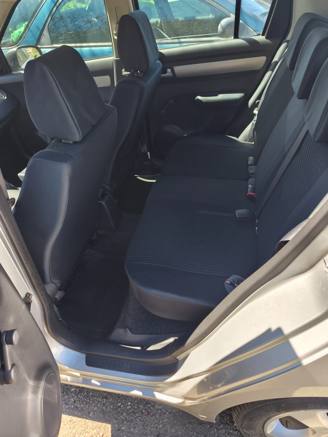 Suzuki Swift | Mobile.bg � ����������� 11