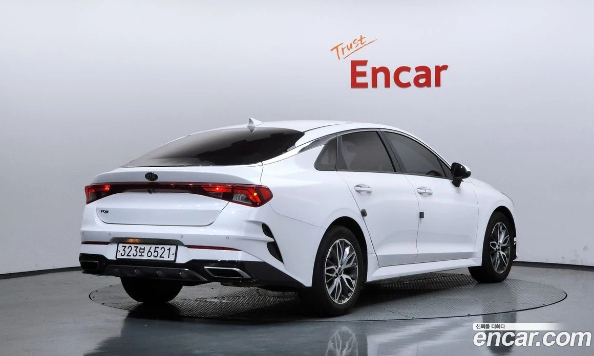 Kia K5 2.0 Trendy, снимка 2 - Автомобили и джипове - 55941542