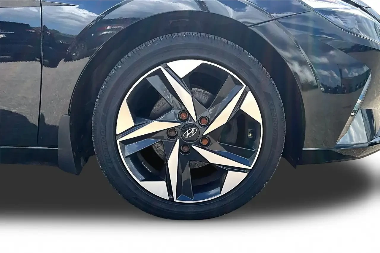Hyundai Elantra Hybrid Luxury | Navigation | Efficiency | Sunroof, снимка 14 - Автомобили и джипове - 56259136