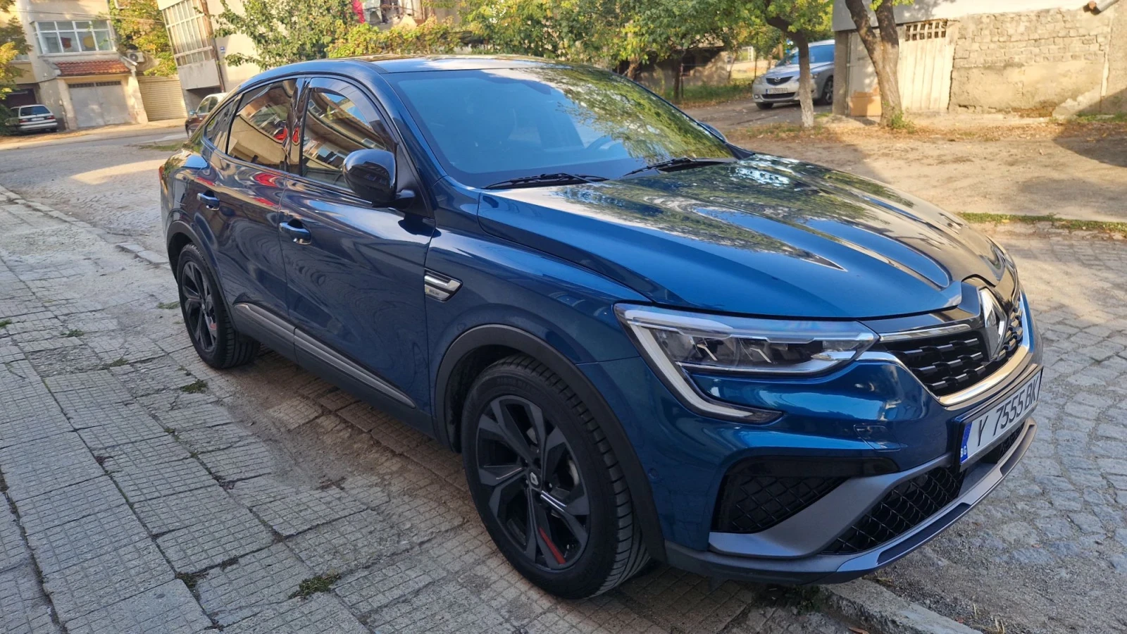 Renault Arkana, снимка 9 - Автомобили и джипове - 56553152