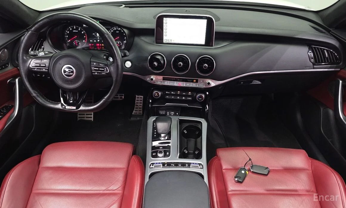 Kia Stinger, снимка 7 - Автомобили и джипове - 56639713