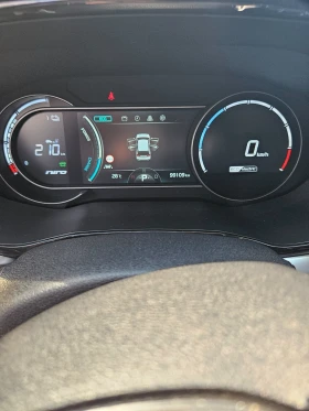 Kia Niro ТЕРМОПОМПА / 99 000 км/ 64 kwh/ , снимка 10