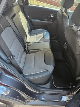Kia Niro ТЕРМОПОМПА / 99 000 км/ 64 kwh/  - 18000 € / 35204.94 лв. - 67579495 9