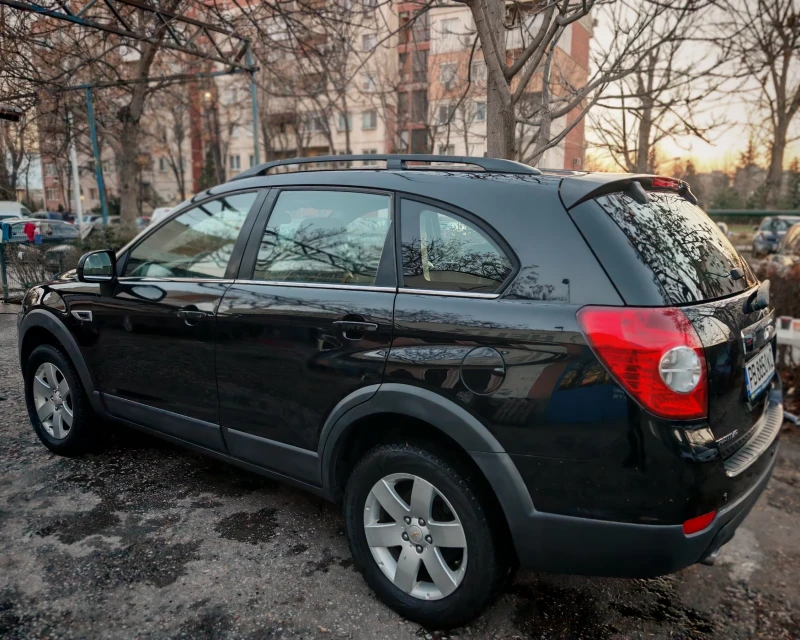 Chevrolet Captiva, снимка 13 - Автомобили и джипове - 48446645