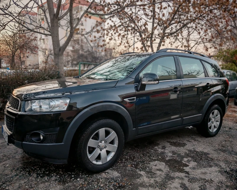 Chevrolet Captiva, снимка 11 - Автомобили и джипове - 48446645