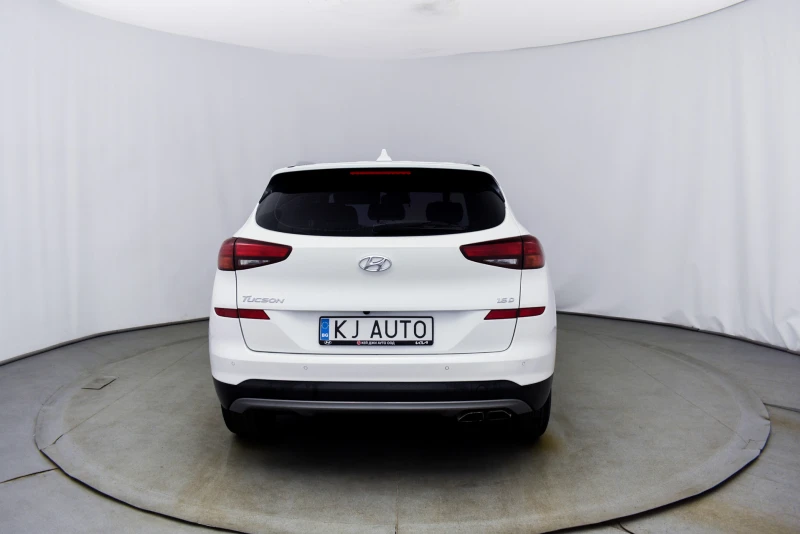 Hyundai Tucson  1.6 CRDI, снимка 7 - Автомобили и джипове - 49183800