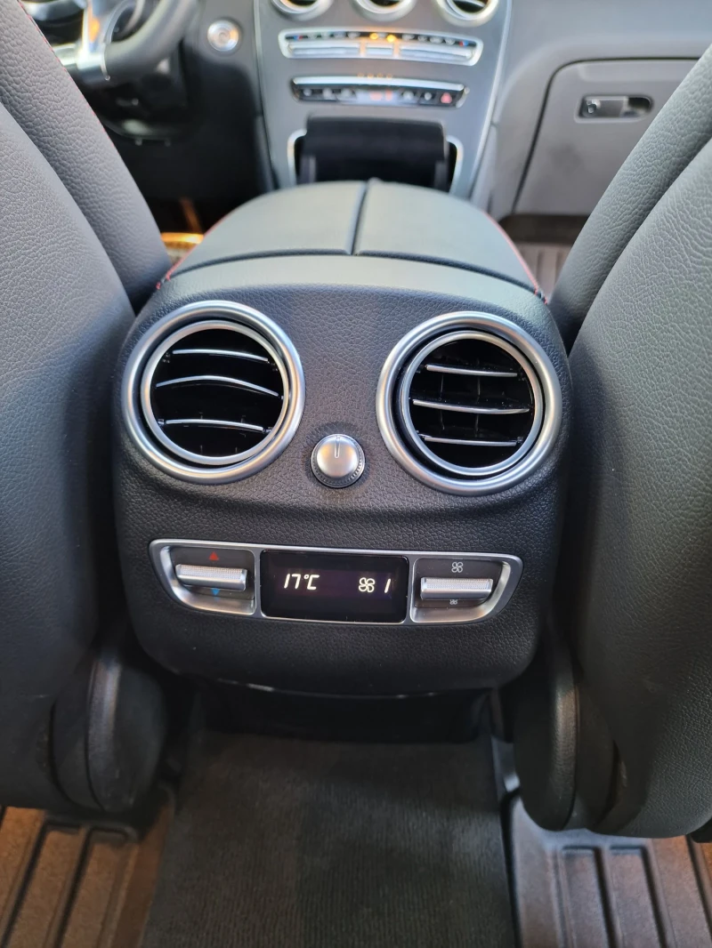 Mercedes-Benz GLC 43 AMG 51 000km, снимка 12 - Автомобили и джипове - 52500484