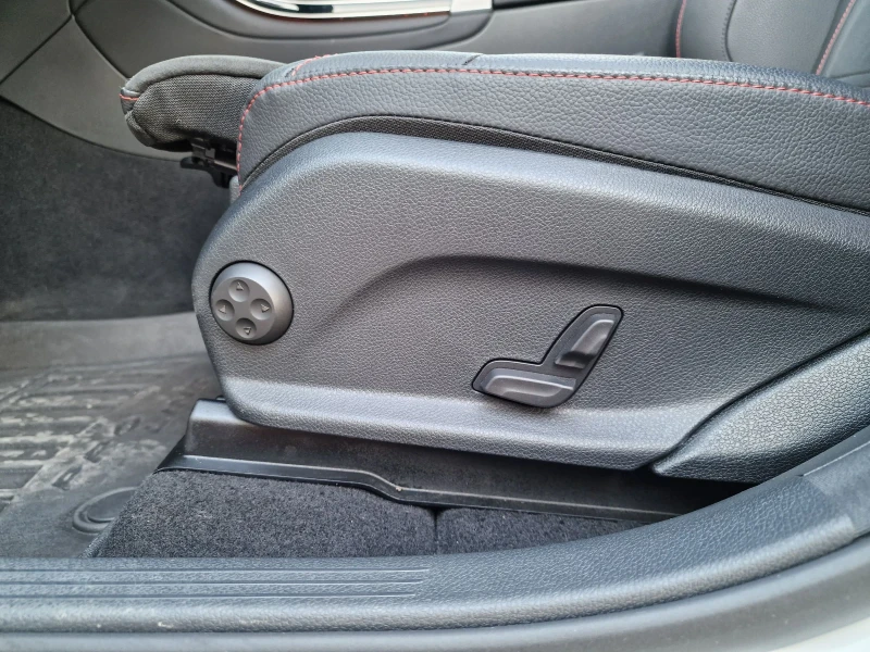 Mercedes-Benz GLC 43 AMG 51 000km, снимка 14 - Автомобили и джипове - 52500484