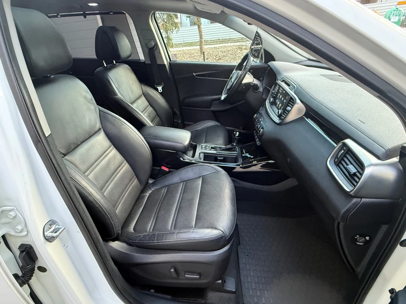 Kia Sorento 2.2 CRDi, MAX FULL, Swiss, снимка 7 - Автомобили и джипове - 52658407