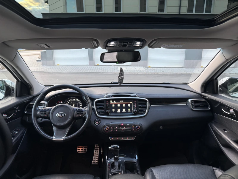 Kia Sorento 2.2 CRDi, MAX FULL, Swiss, снимка 6 - Автомобили и джипове - 52658407