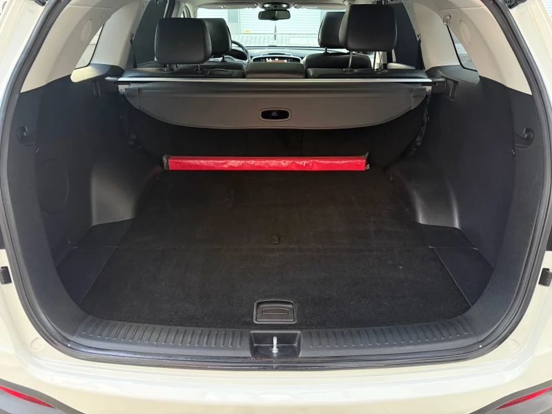 Kia Sorento 2.2 CRDi, MAX FULL, Swiss, снимка 10 - Автомобили и джипове - 52658407
