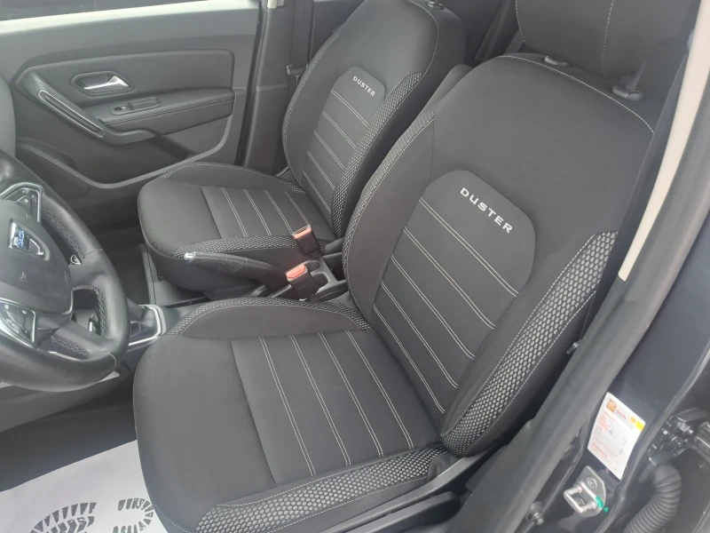 Dacia Duster 1.5 DCI, снимка 12 - Автомобили и джипове - 52388209