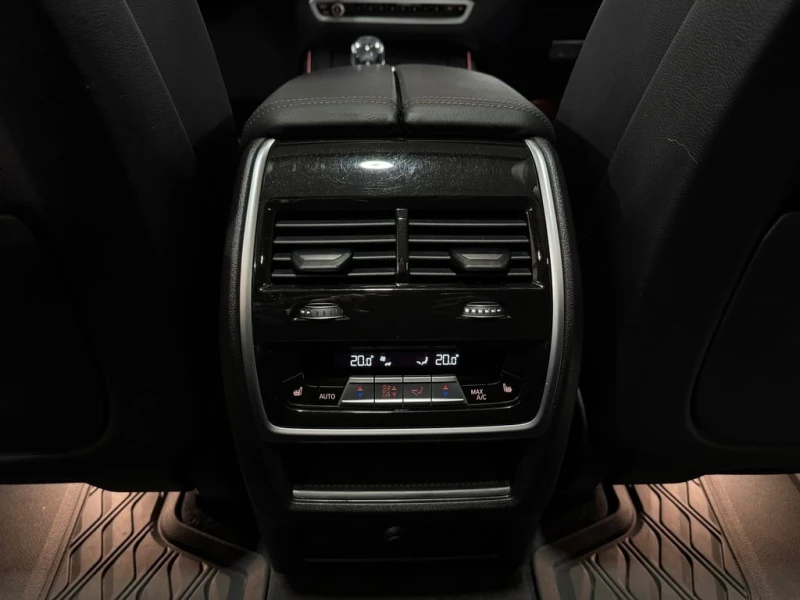 BMW X5 * АВТО КРЕДИТ* ЦЕНА ДО БГ * СЕРВИЗНА ИСТОРИЯ * , снимка 13 - Автомобили и джипове - 52908541