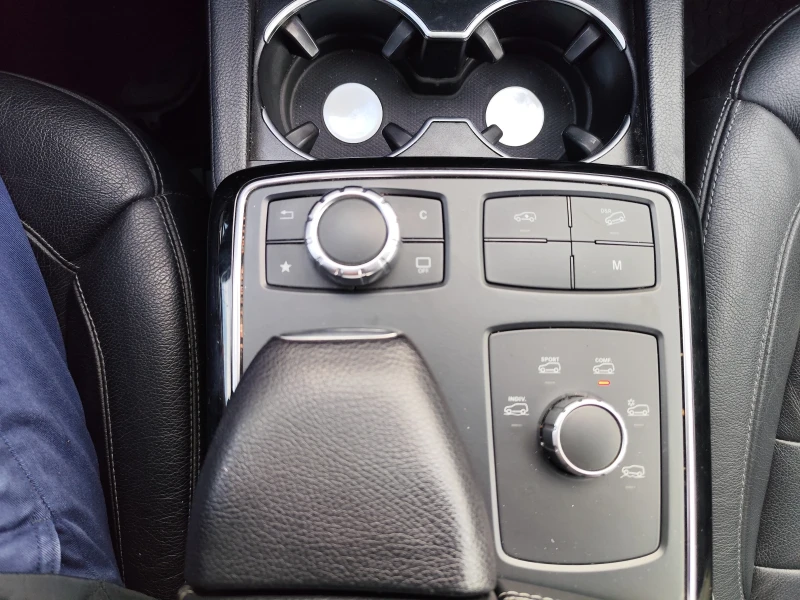 Mercedes-Benz GLE 350, снимка 15 - Автомобили и джипове - 52914117