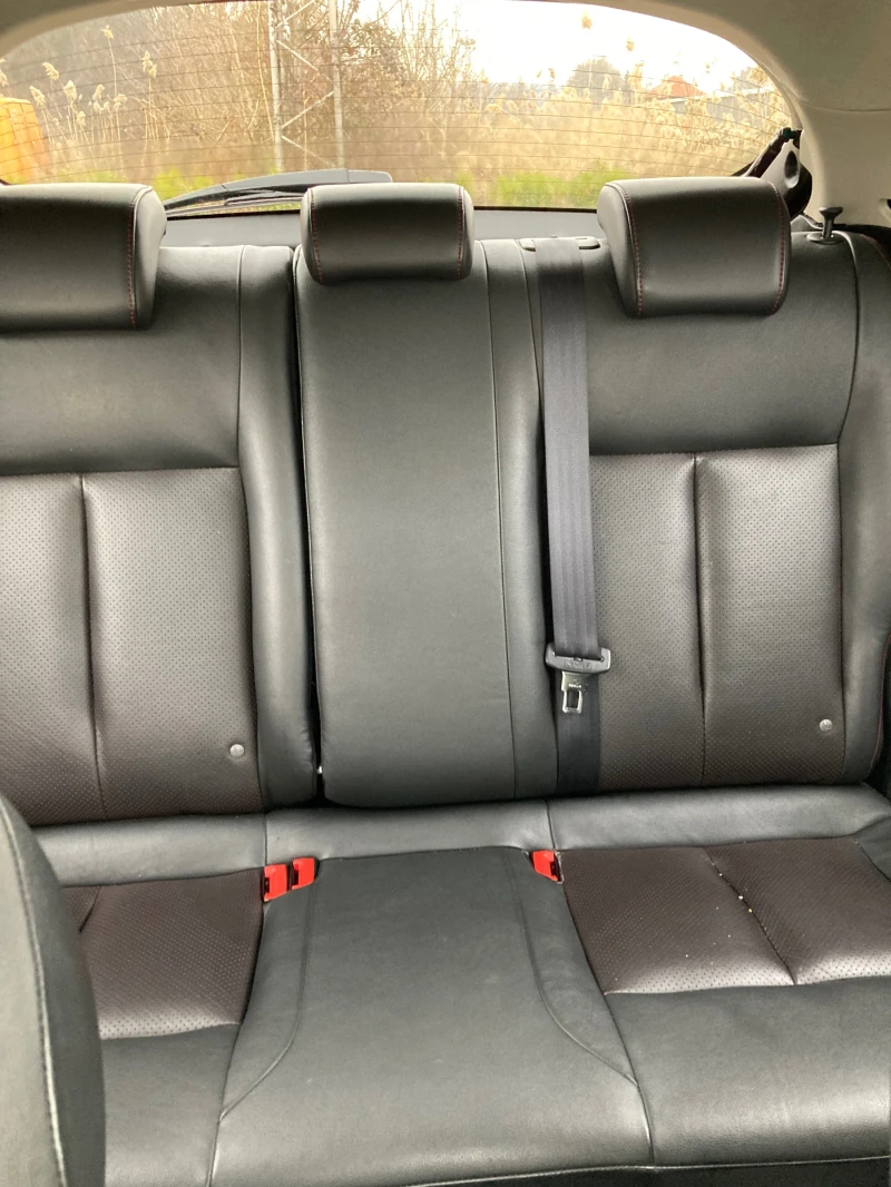 Nissan Juke, снимка 6 - Автомобили и джипове - 53220763