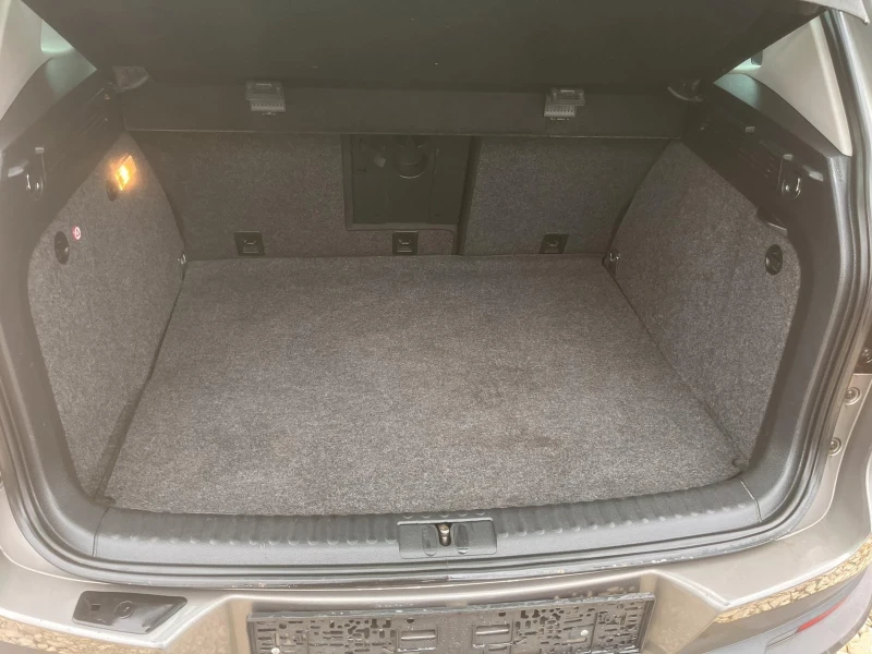 VW Tiguan 2.0TDI 4x4, снимка 7 - Автомобили и джипове - 53537081