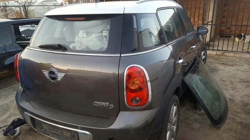 Mini Countryman 2.0 D 1.6 S  4x4, снимка 4 - Автомобили и джипове - 38178842