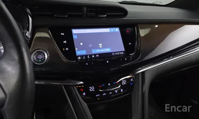 Cadillac XT6 3.6 Sport AWD* 360 камери* HUD* Вентилация, снимка 14 - Автомобили и джипове - 56687996