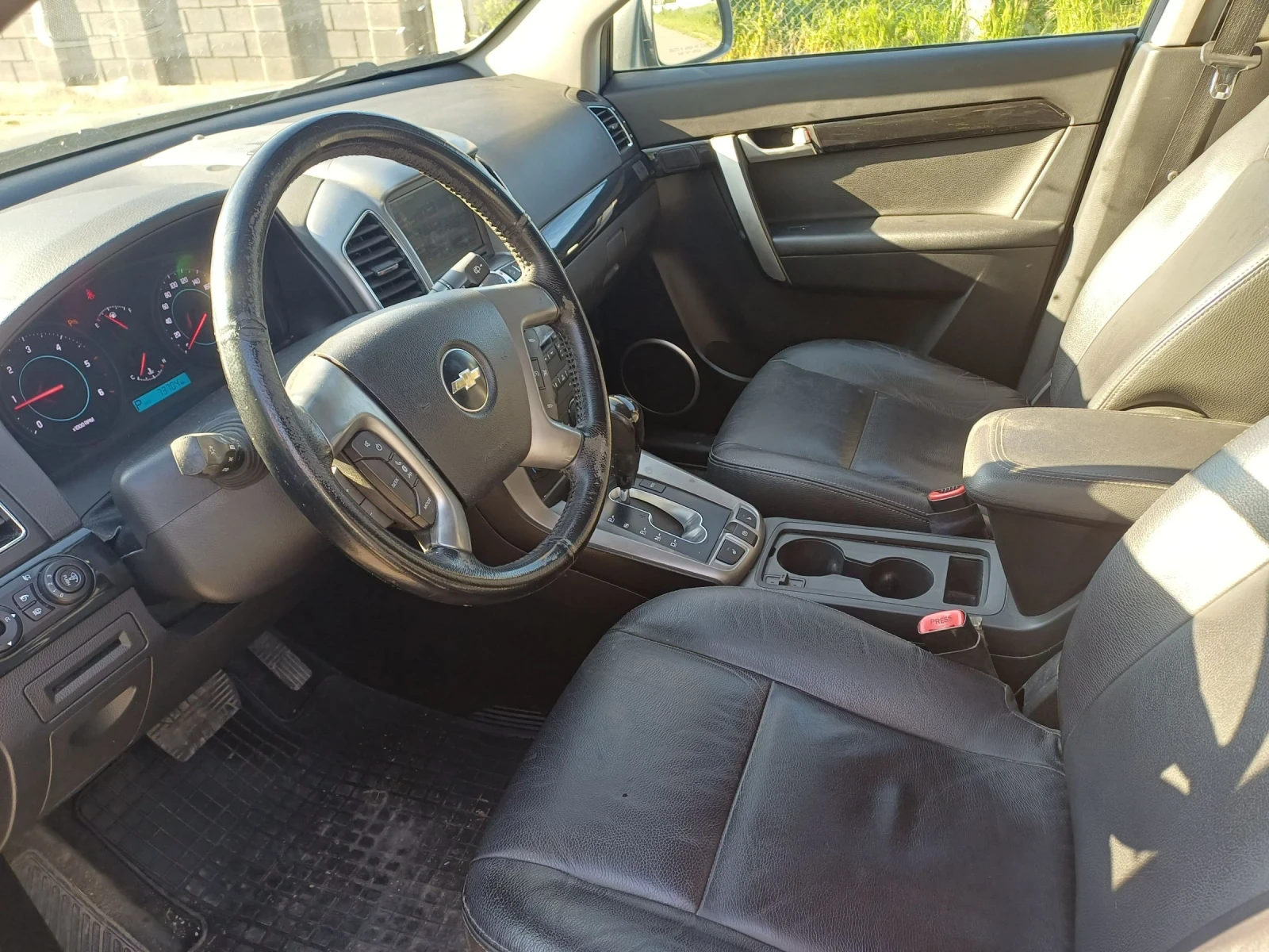 Chevrolet Captiva 2.2 184к.с 4?4  Автомат на части , снимка 9 - Автомобили и джипове - 50245661