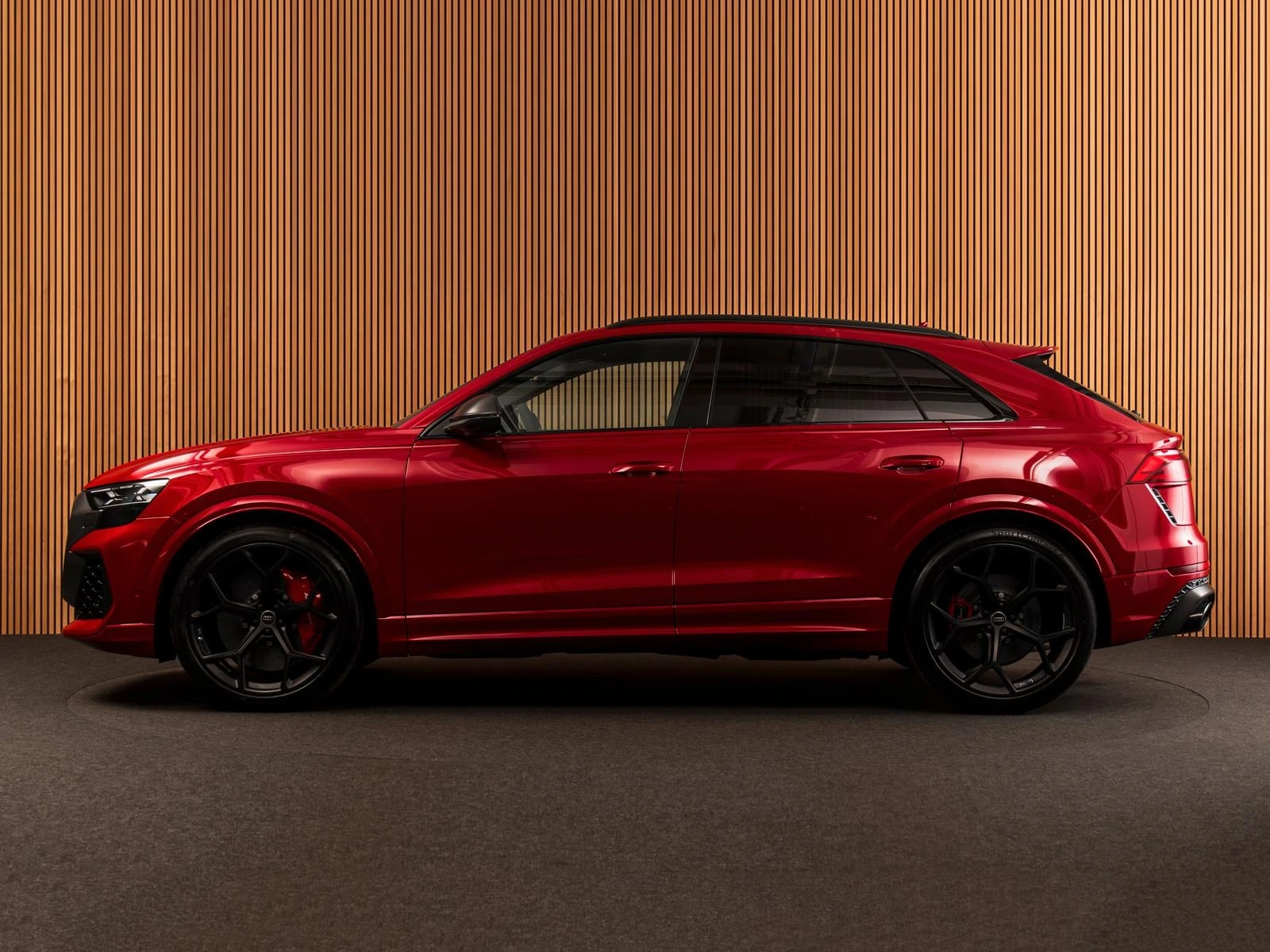 Audi RSQ8 PERFORMANCE 23' CARBON- CERAMIC HEAD UP  - изображение 2