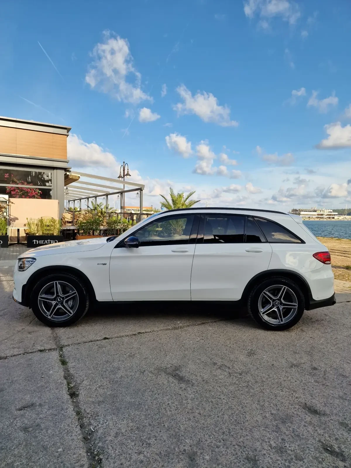 Mercedes-Benz GLC 43 AMG 4 matic - изображение 2