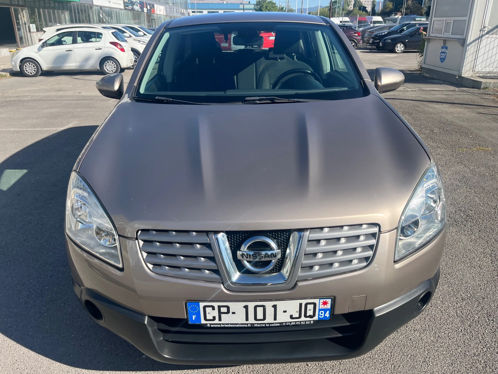 Nissan Qashqai 1.6i - изображение 2