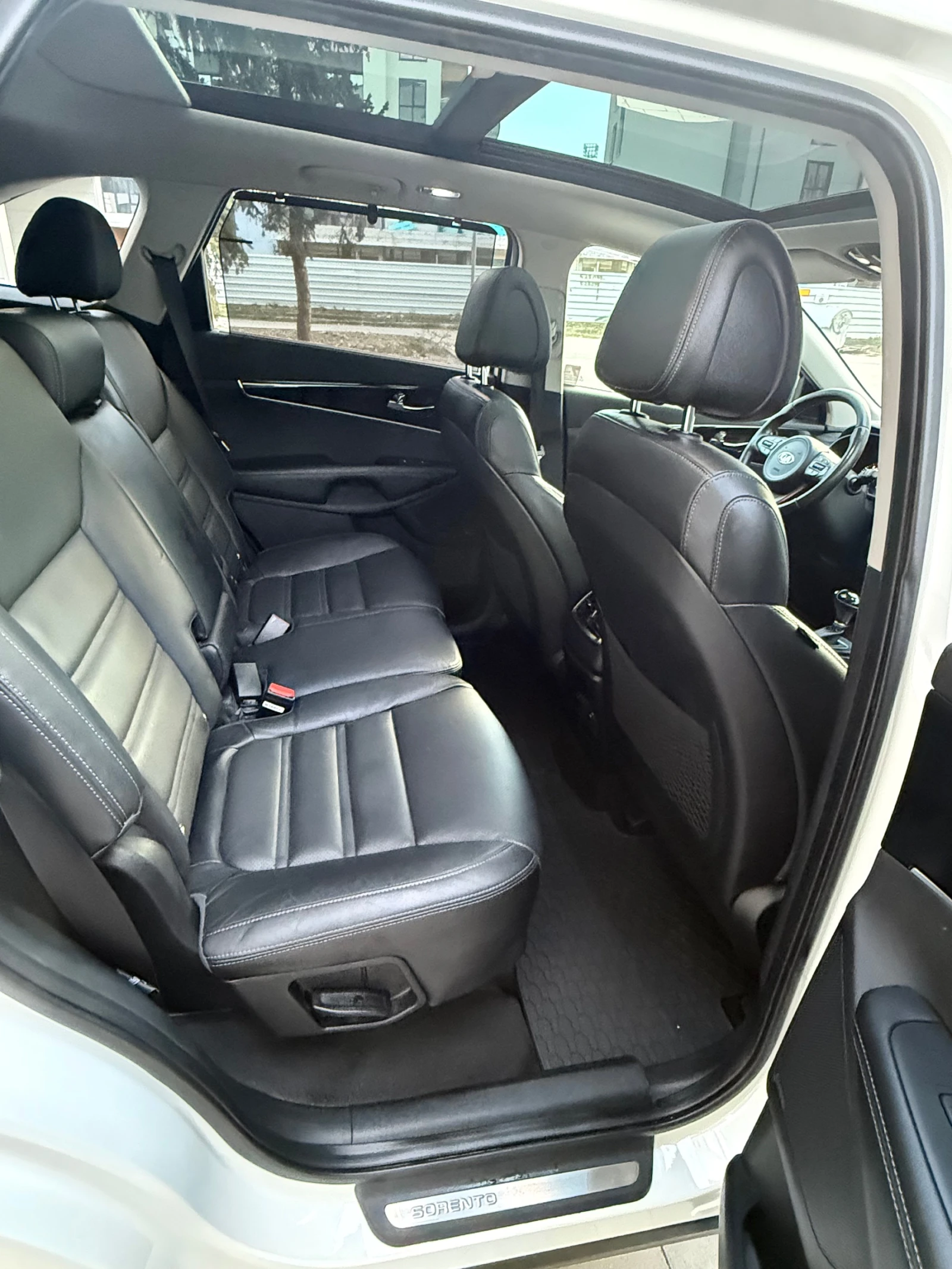 Kia Sorento 2.2 CRDi, MAX FULL, Swiss - изображение 9
