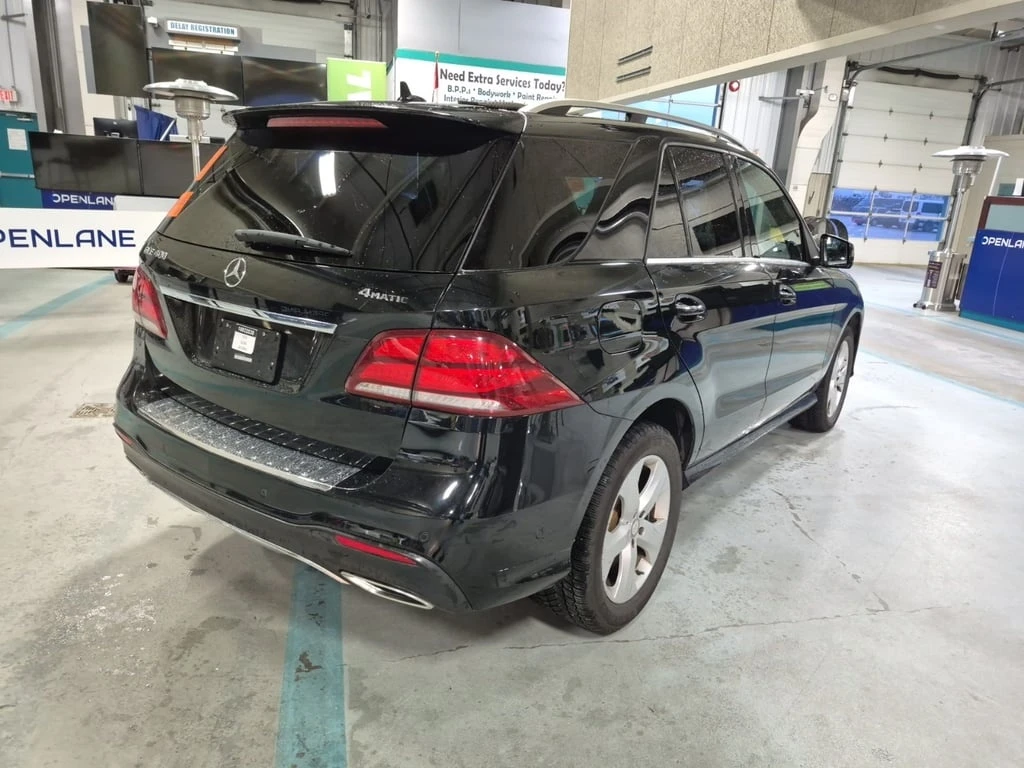 Mercedes-Benz GLE * 400 * CARFAX * БЕЗ ПЪРВОНАЧАЛНА ВНОСКА - изображение 3