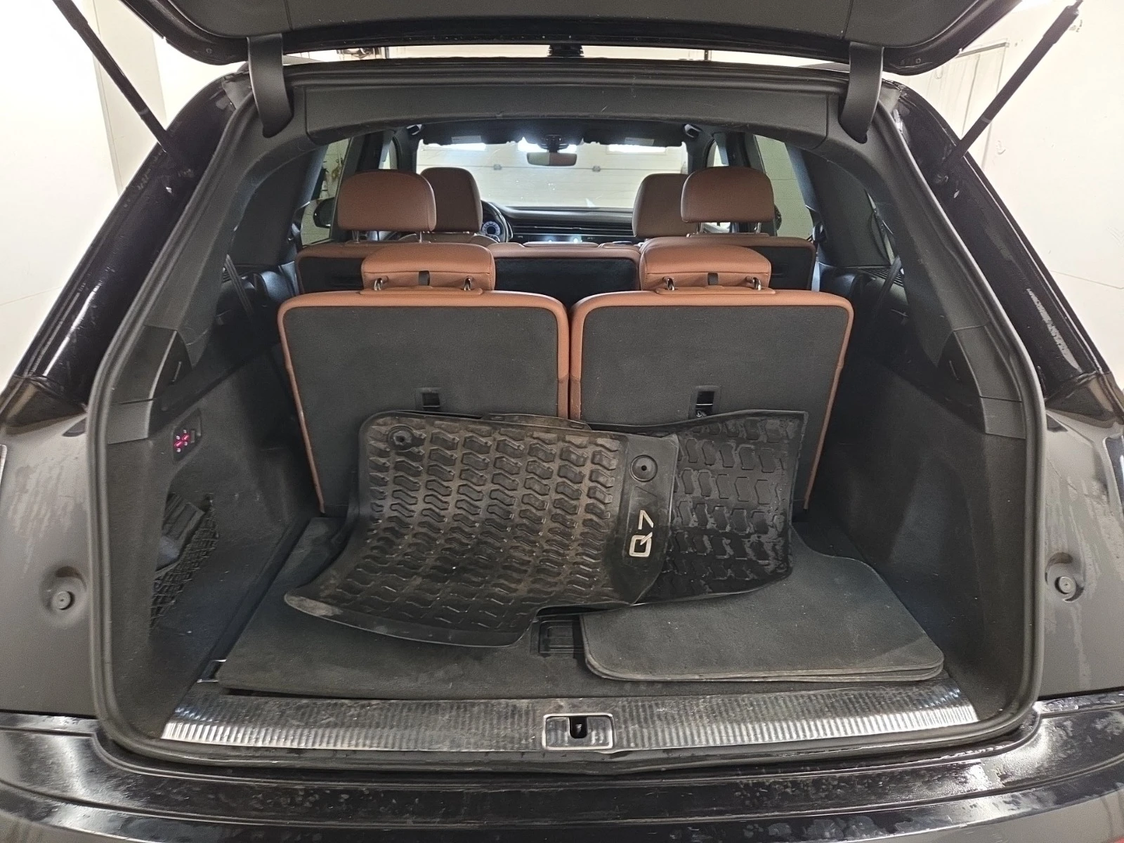 Audi Q7 Progressiv TFSI* * QUATTRO* * CARFAX* * ���� ����� | Mobile.bg � ����������� 14