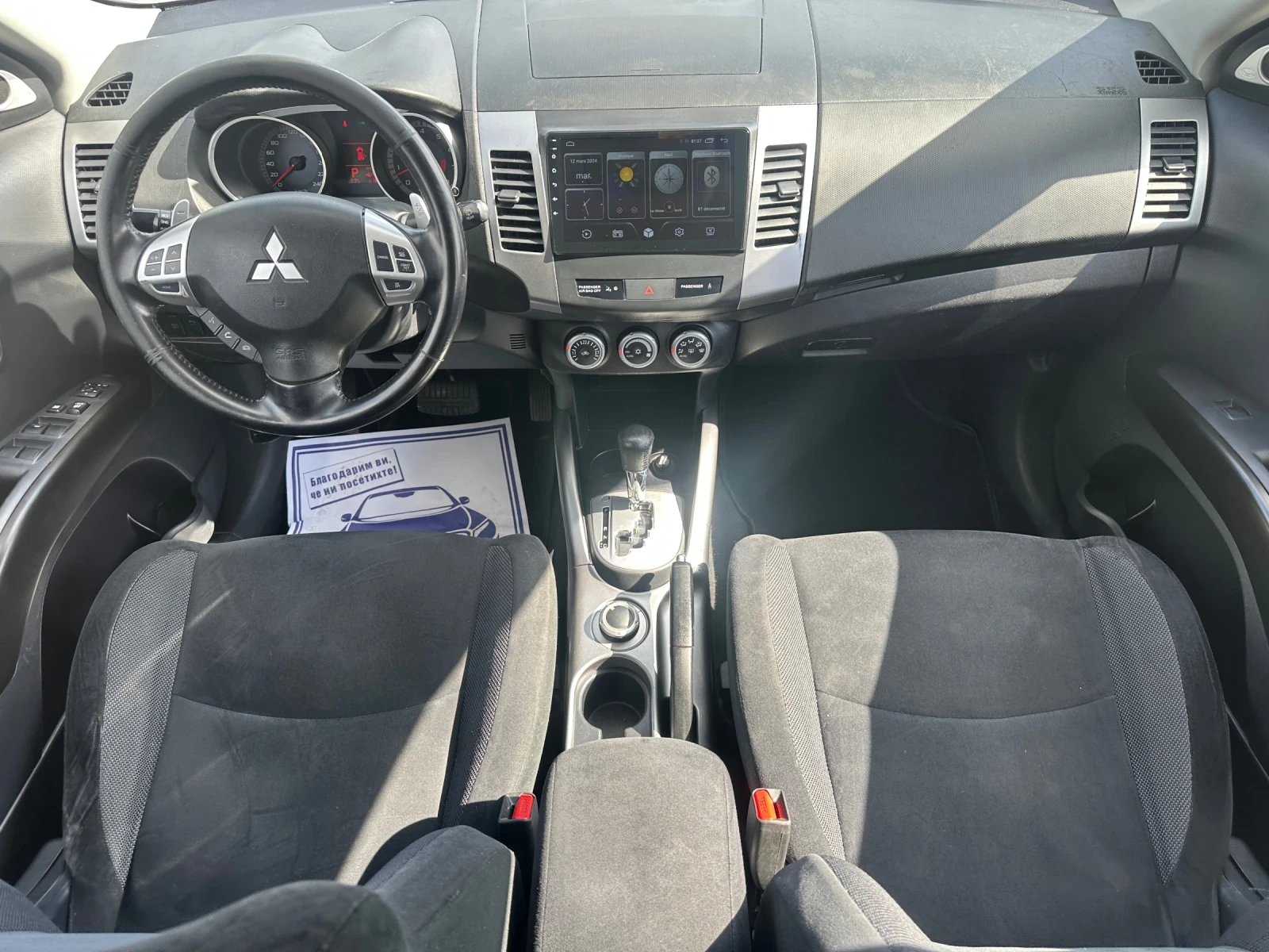 Mitsubishi Outlander 2.4-AUTOMAT-4x4-CH-ТОПСЪСТОЯНИЕ-7-МЕСТА-БЕЗ-РЪЖДА!, снимка 10 - Автомобили и джипове - 53988995