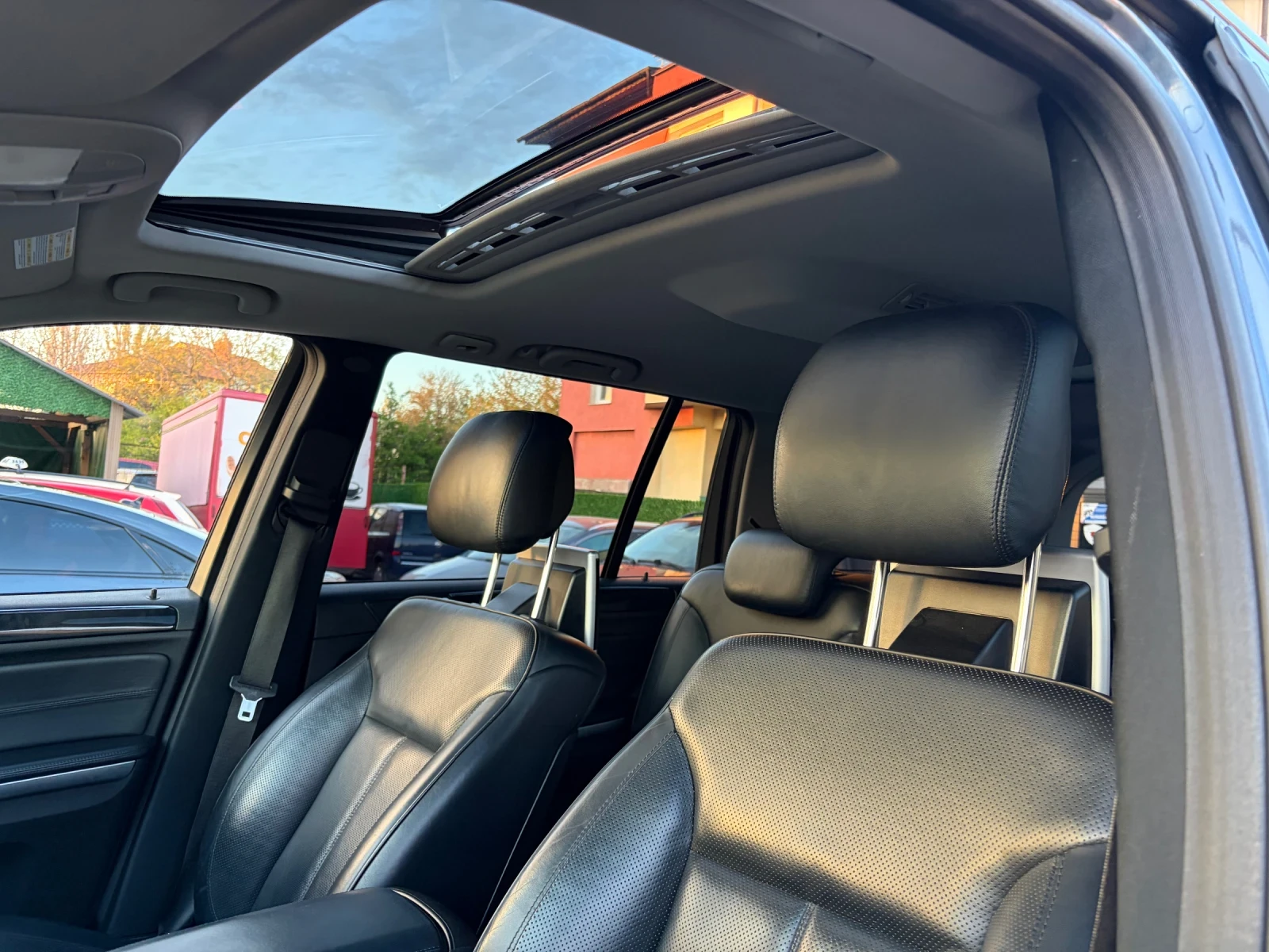 Mercedes-Benz GL 500 * AMG* , снимка 11 - Автомобили и джипове - 54241908