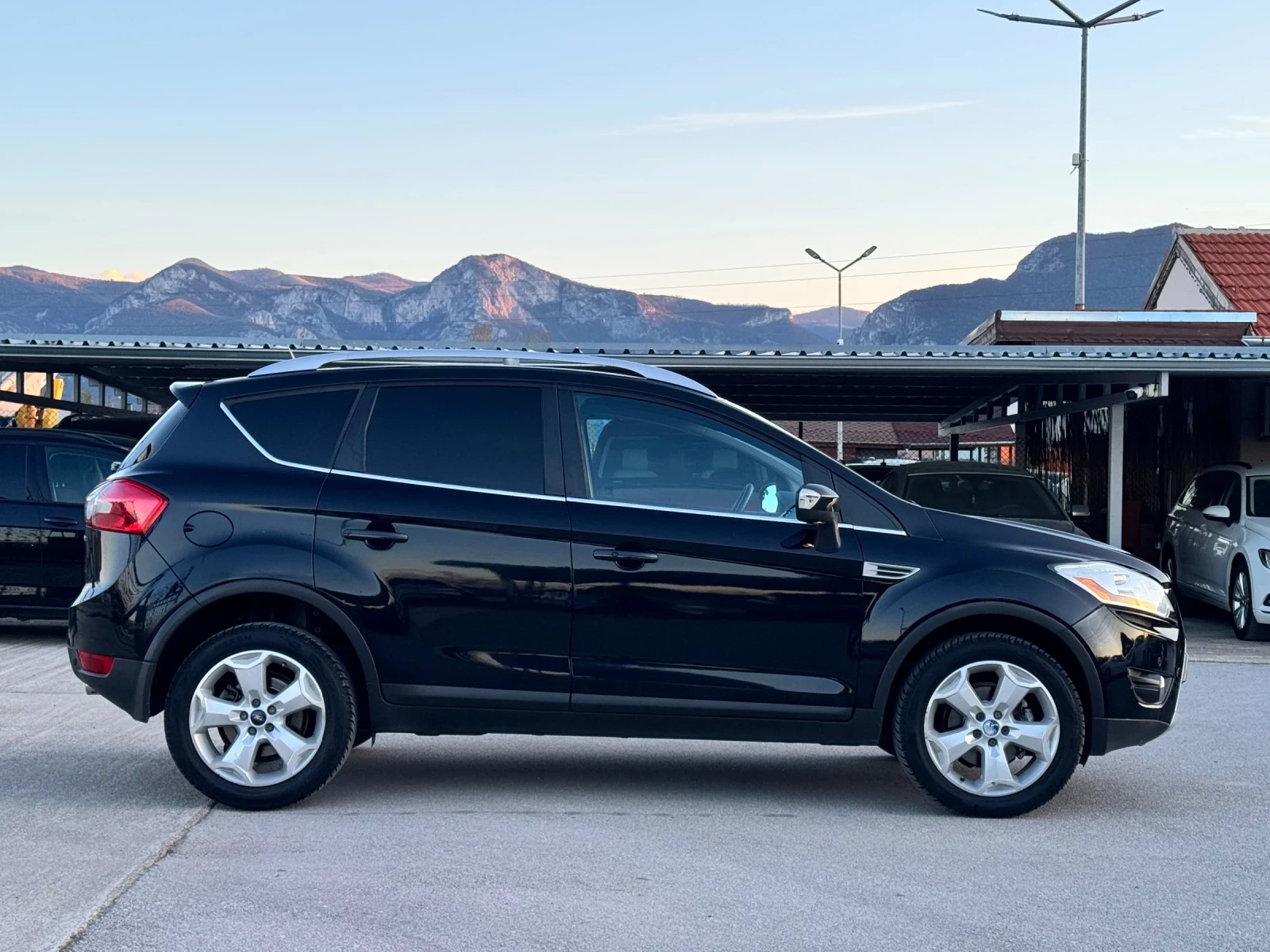 Ford Kuga 2.0TDCI ИТАЛИЯ, снимка 3 - Автомобили и джипове - 54443396