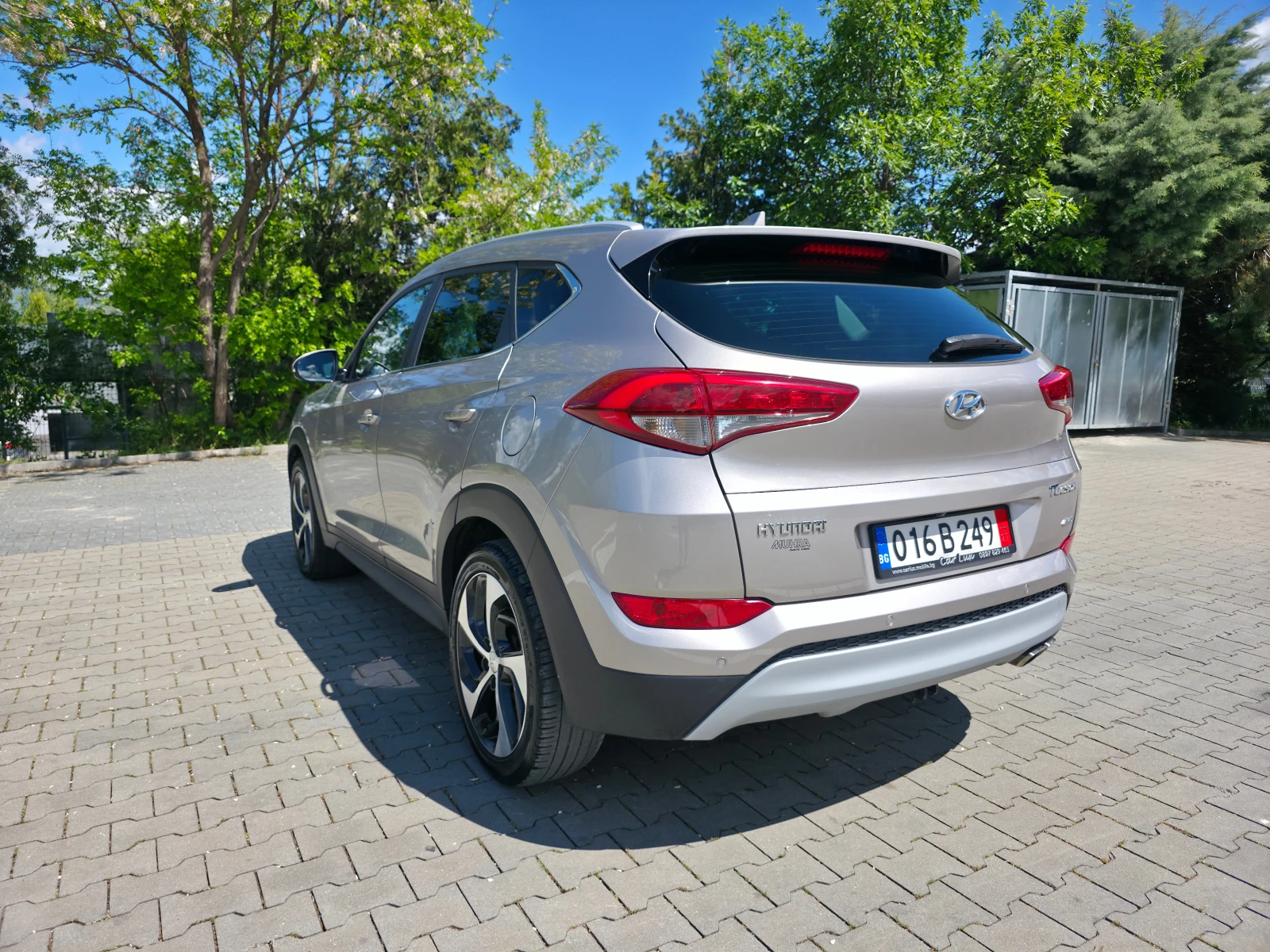 Hyundai Tucson 2.0crdi 185ps 4Wd automatik, снимка 6 - Автомобили и джипове - 54595735