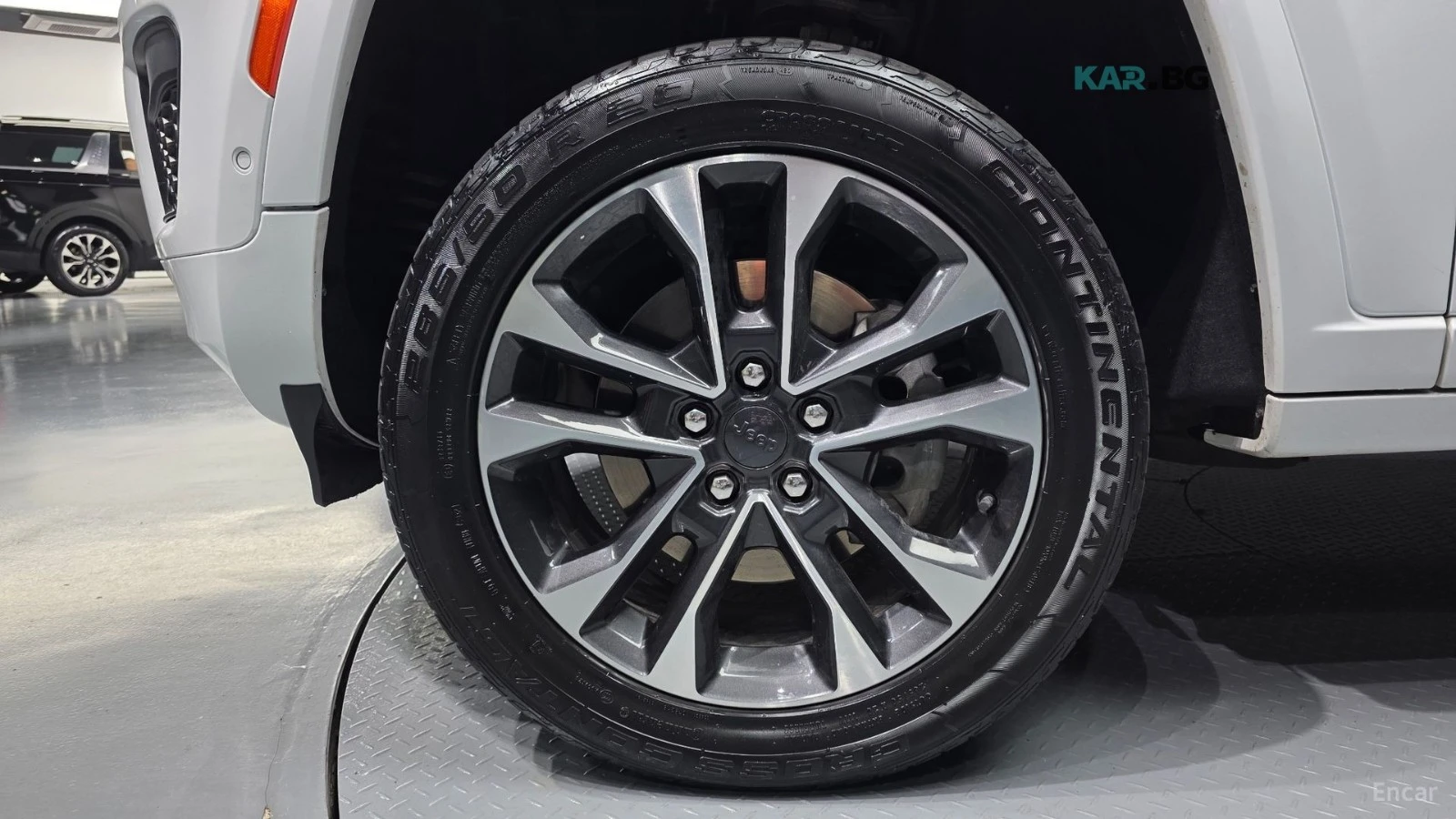 Jeep Grand cherokee OVERLAND / DIGITAL / DISTRONIC / ОБДУХ / ПАНОРАМА , снимка 5 - Автомобили и джипове - 54598164