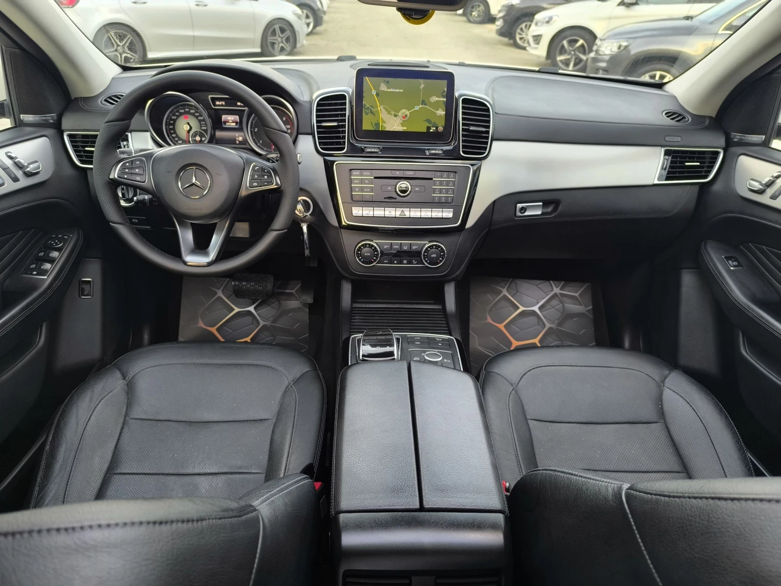 Mercedes-Benz GLE 350 CDI COUPE AMG LINE ПАНОРАМА , снимка 7 - Автомобили и джипове - 54742970