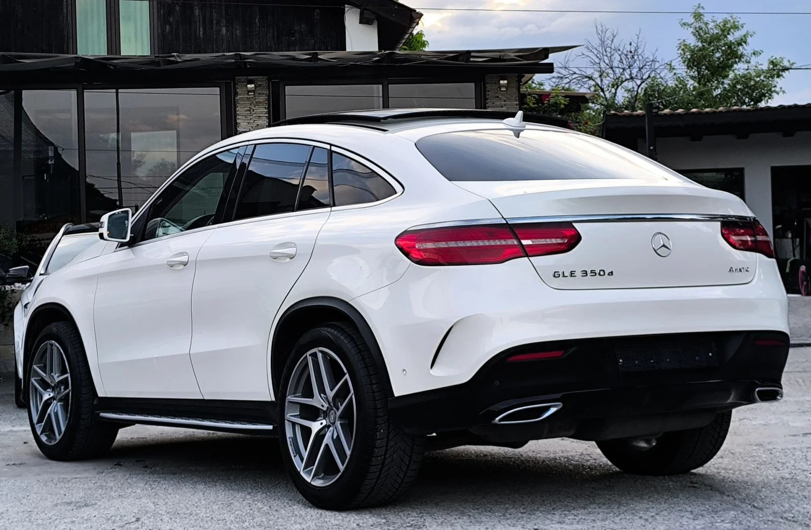 Mercedes-Benz GLE 350 CDI COUPE AMG LINE ПАНОРАМА , снимка 6 - Автомобили и джипове - 54742970