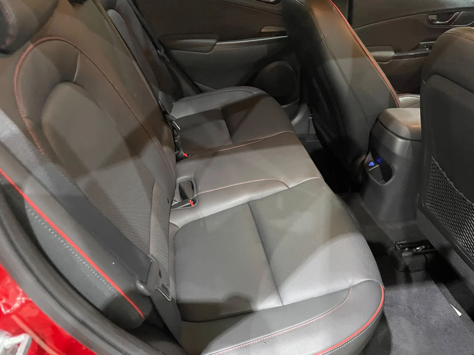 Hyundai Kona 1.6 Turbo ! 2WD ! N Line !, снимка 13 - Автомобили и джипове - 55693952