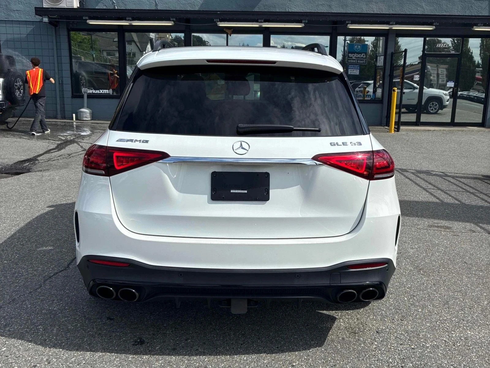 Mercedes-Benz GLE 53 4MATIC 360* Pano* HUD* Distronic* Brum* Обух* , снимка 5 - Автомобили и джипове - 55956654