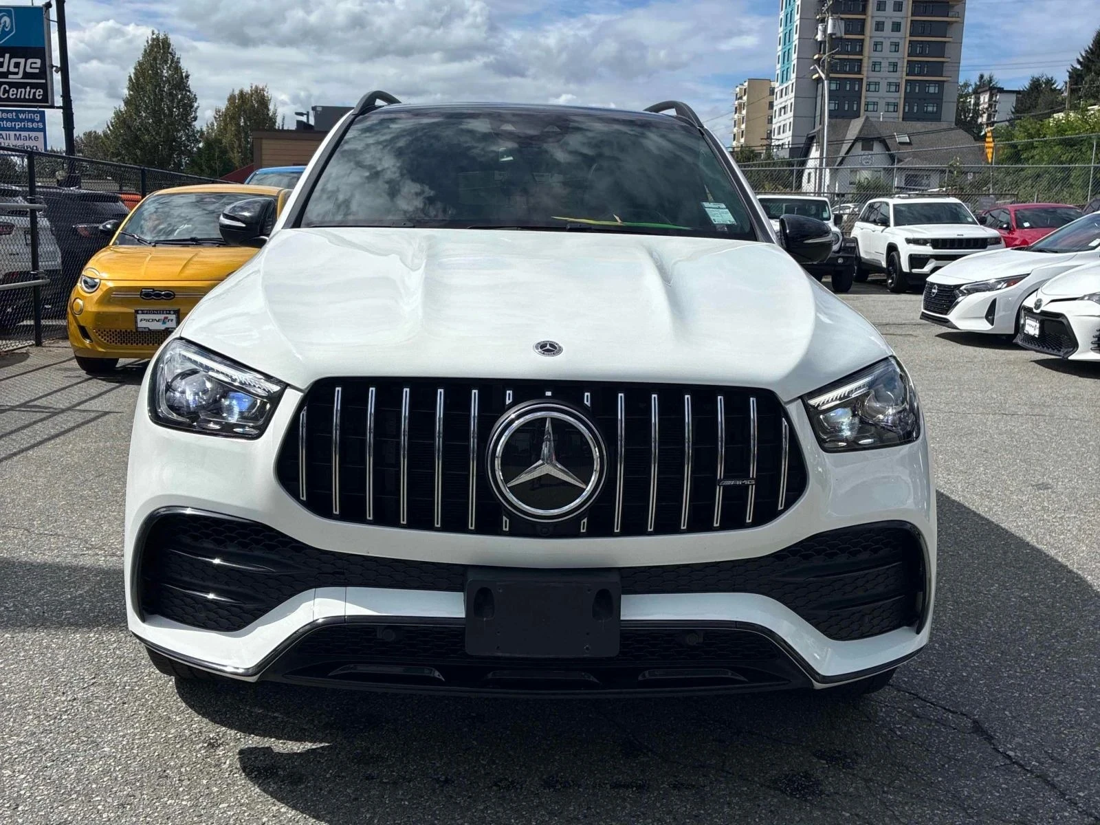 Mercedes-Benz GLE 53 4MATIC 360* Pano* HUD* Distronic* Brum* Обух* , снимка 3 - Автомобили и джипове - 55956654