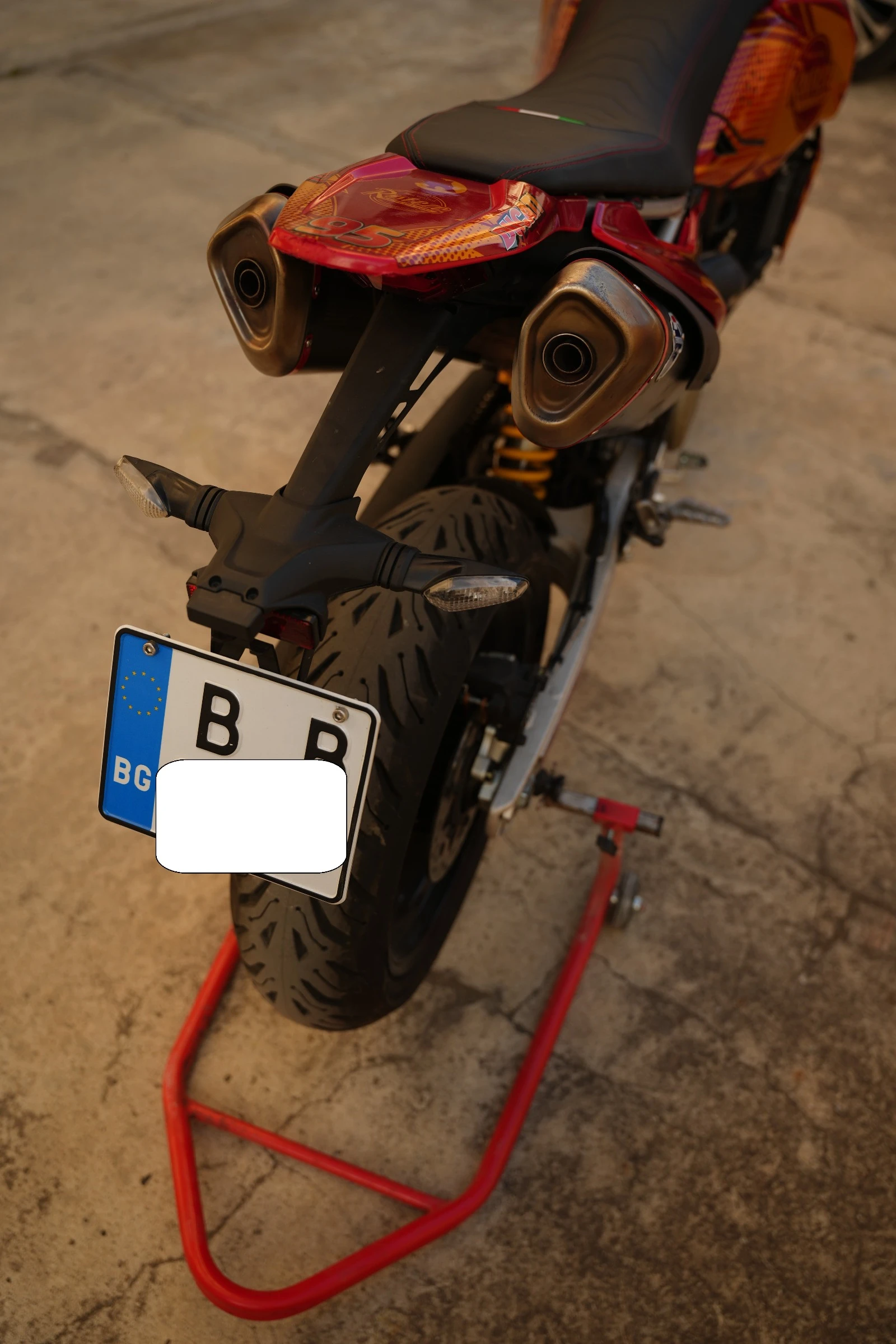 Ducati Hypermotard  698, снимка 5 - Мотоциклети и мототехника - 55679368