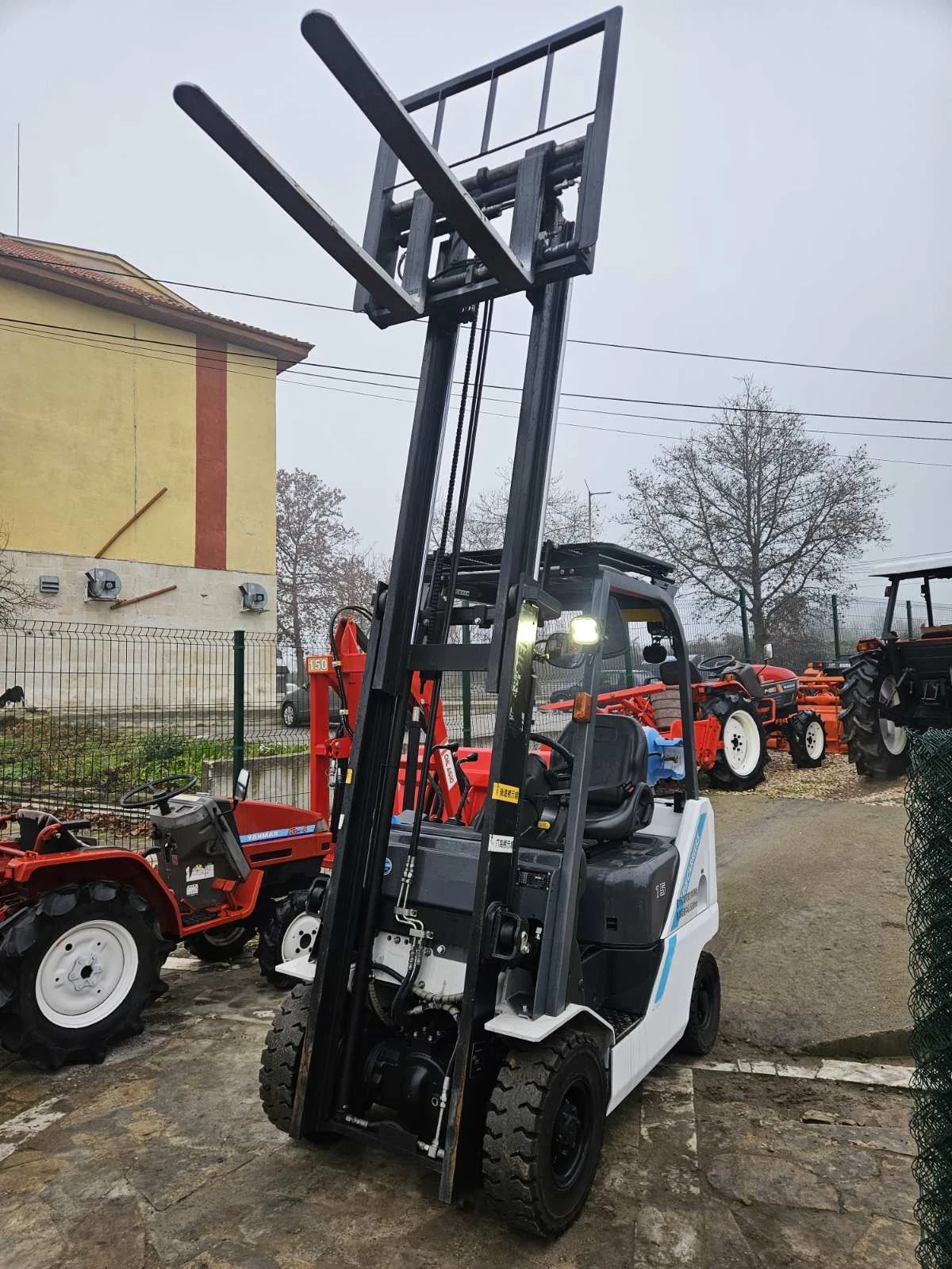 ������� Nissan | Mobile.bg � ����������� 4