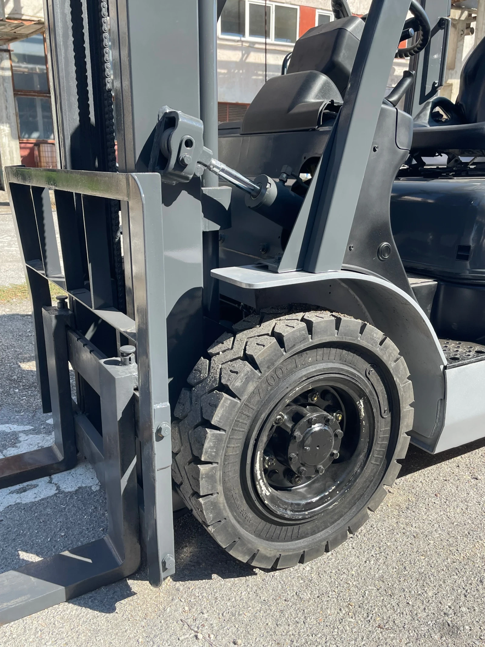  Nissan | Mobile.bg   7