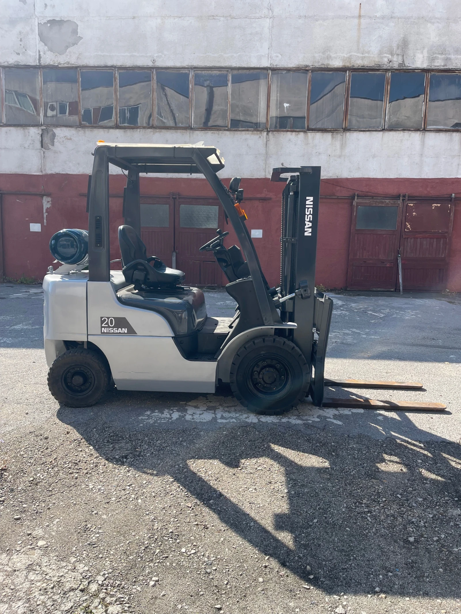  Nissan | Mobile.bg   4